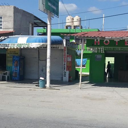 Gran Garra De Jaguar Xpujil Bagian luar foto