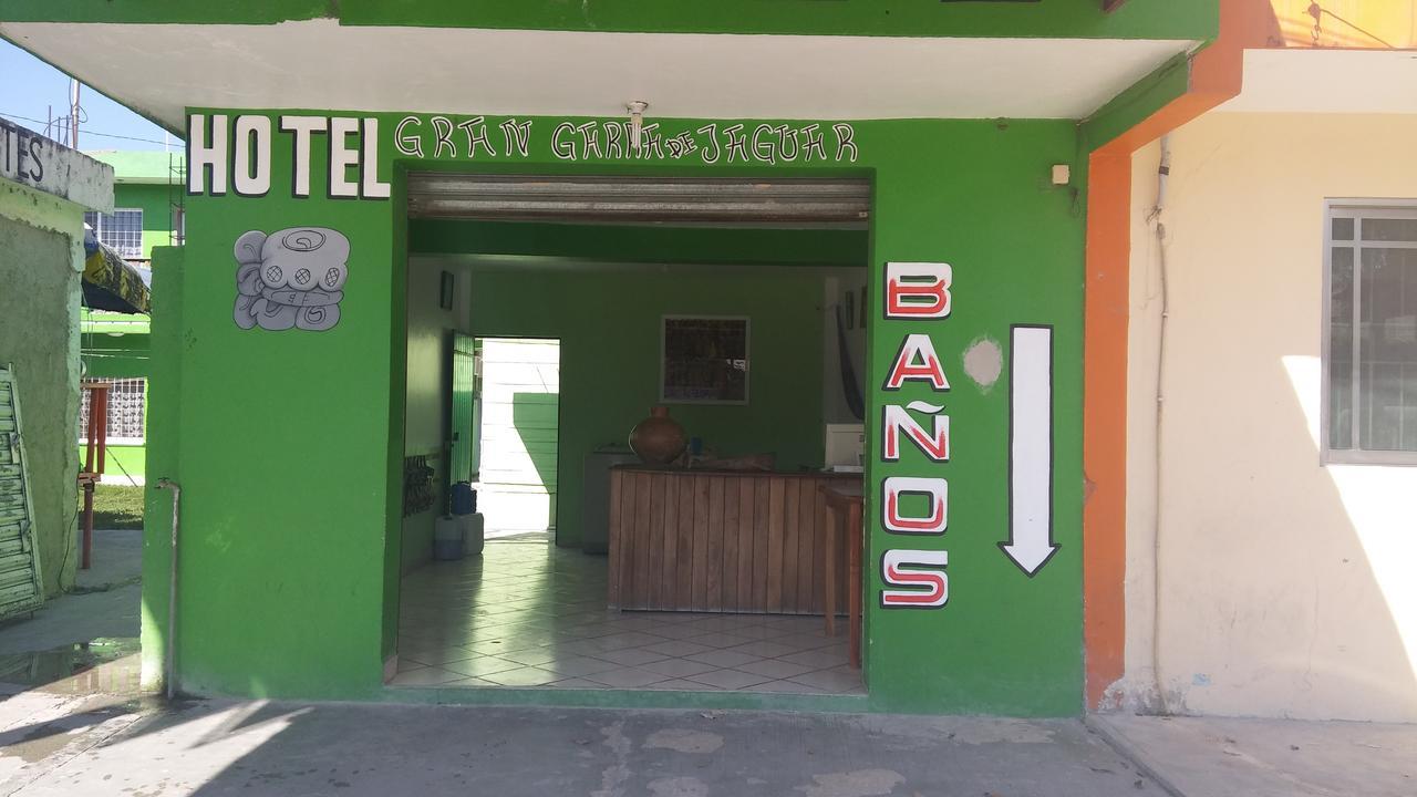 Gran Garra De Jaguar Xpujil Bagian luar foto